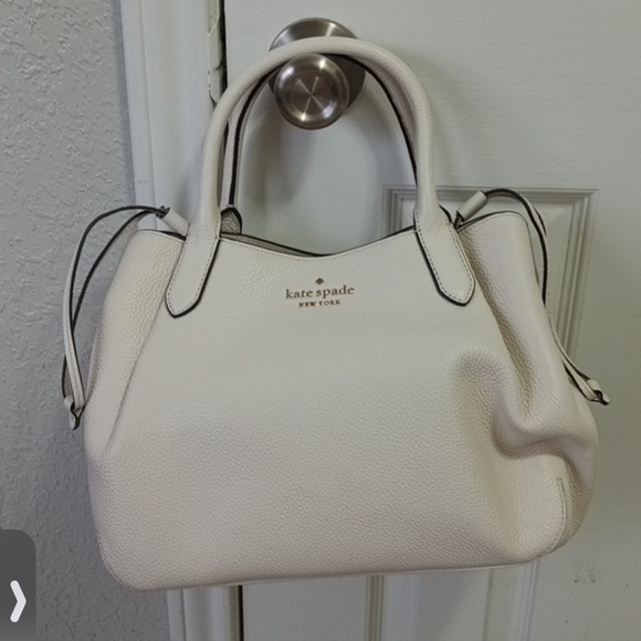 NWOT Kate Spade Dumpling Small Satchel Ivory Colored Handbag and Large Dustbag - Picture 2 of 16